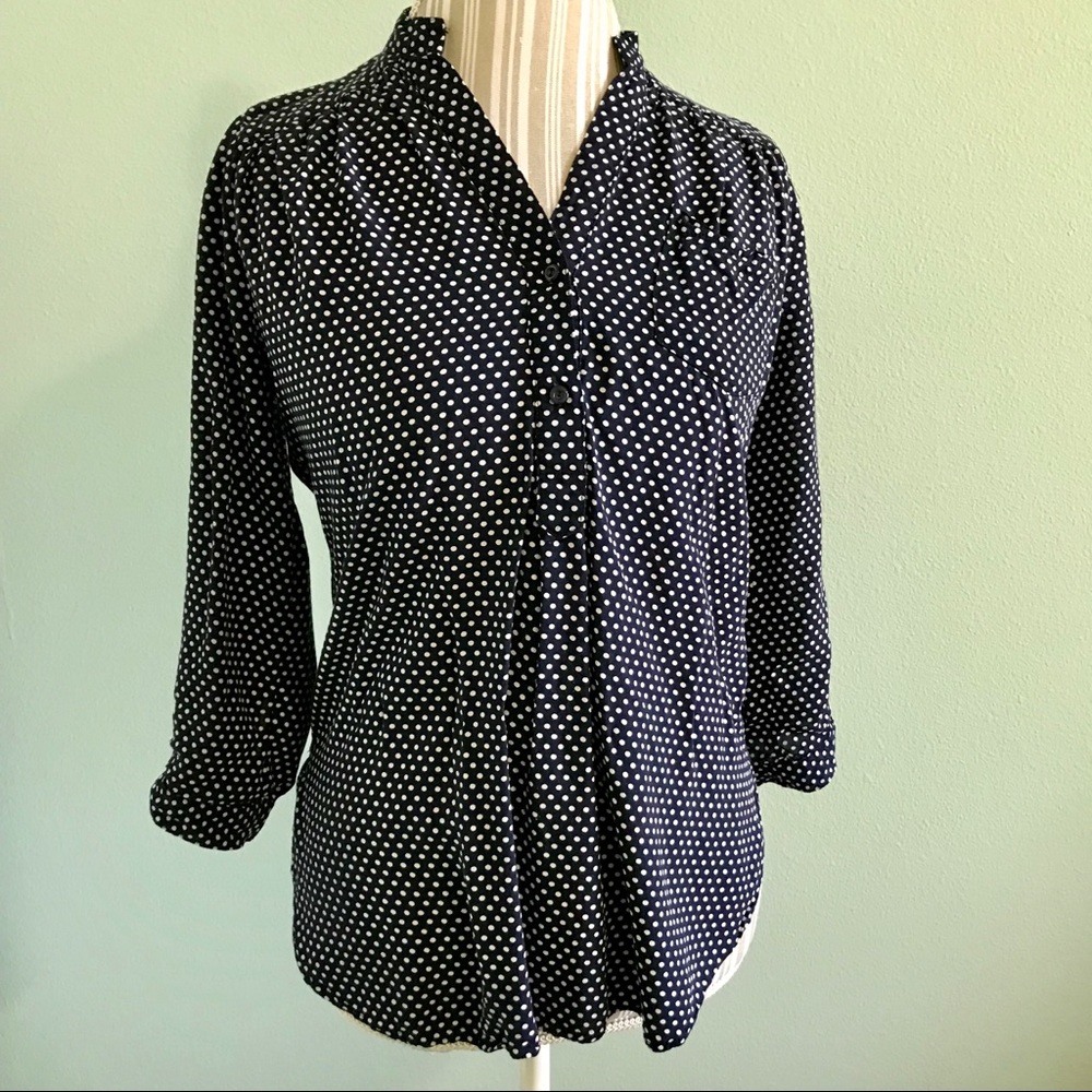 Stunning Blue & White Polka Dot Top Size Medium